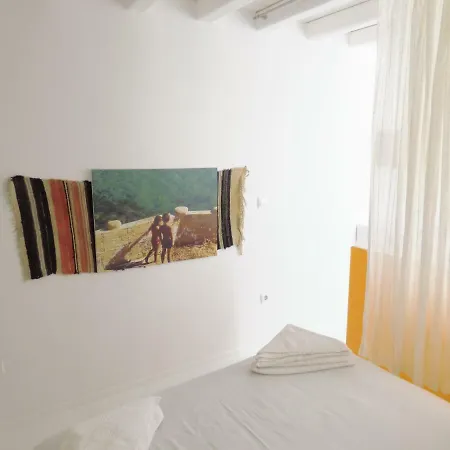 Apartment Matogiannia House *
